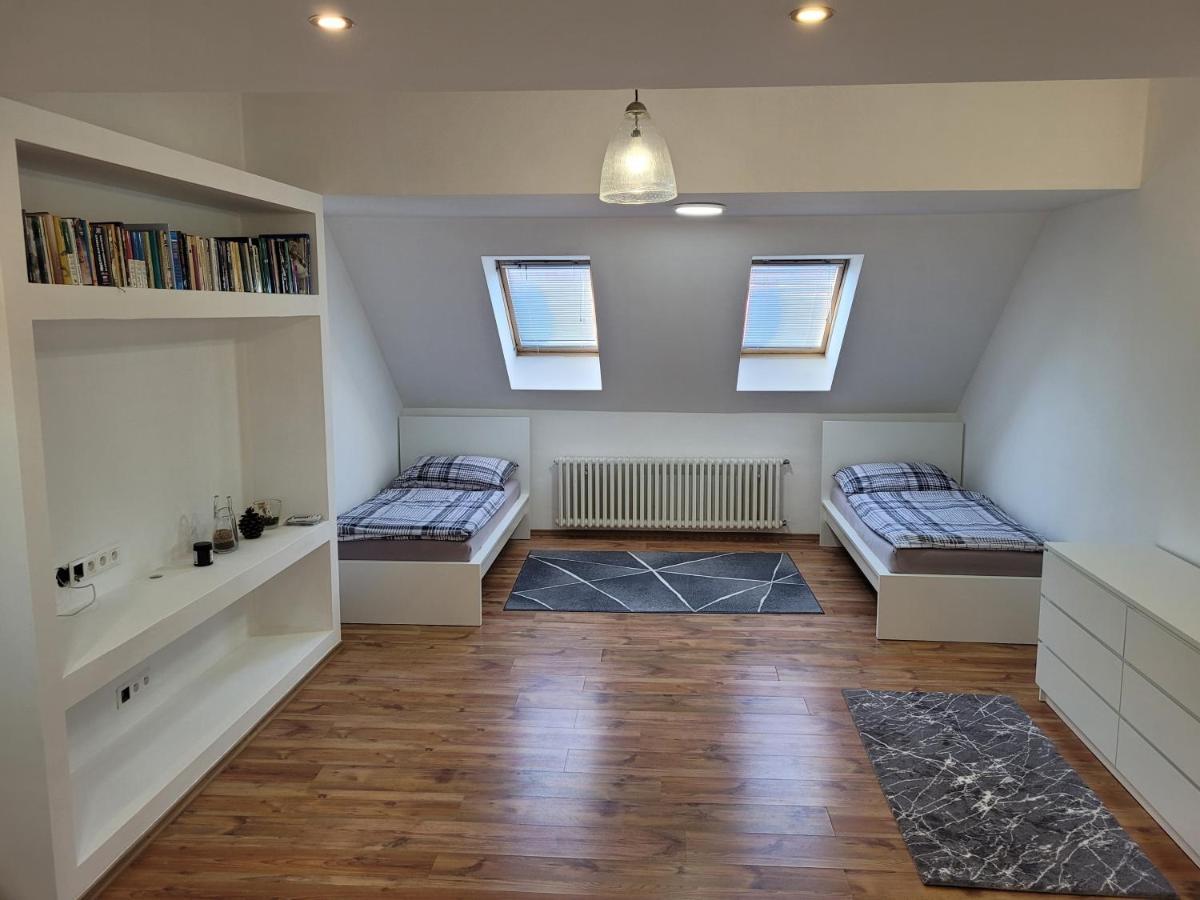 Apartman Neva Gbely Szakolca Kültér fotó