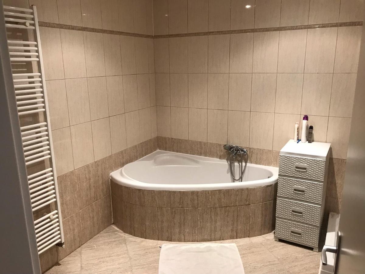 Apartman Neva Gbely Szakolca Kültér fotó