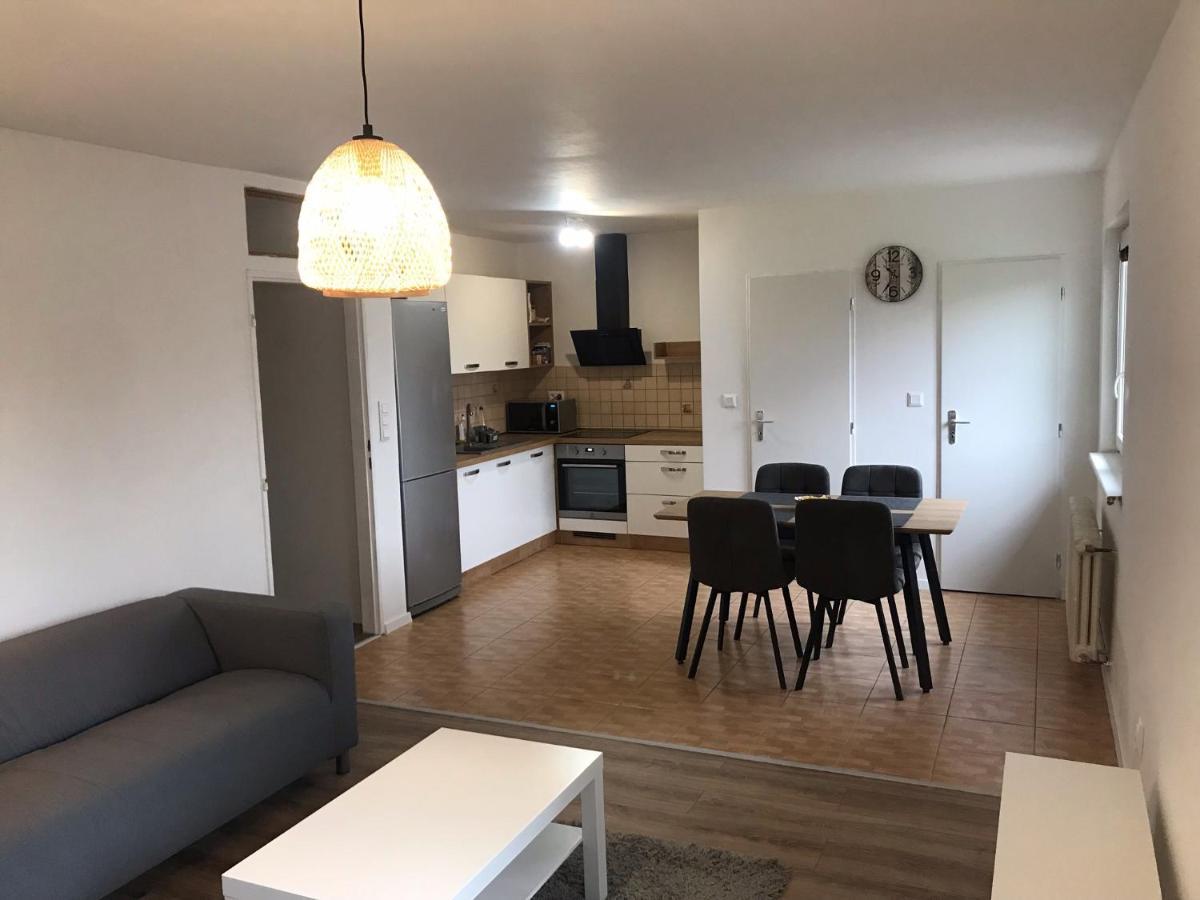 Apartman Neva Gbely Szakolca Kültér fotó